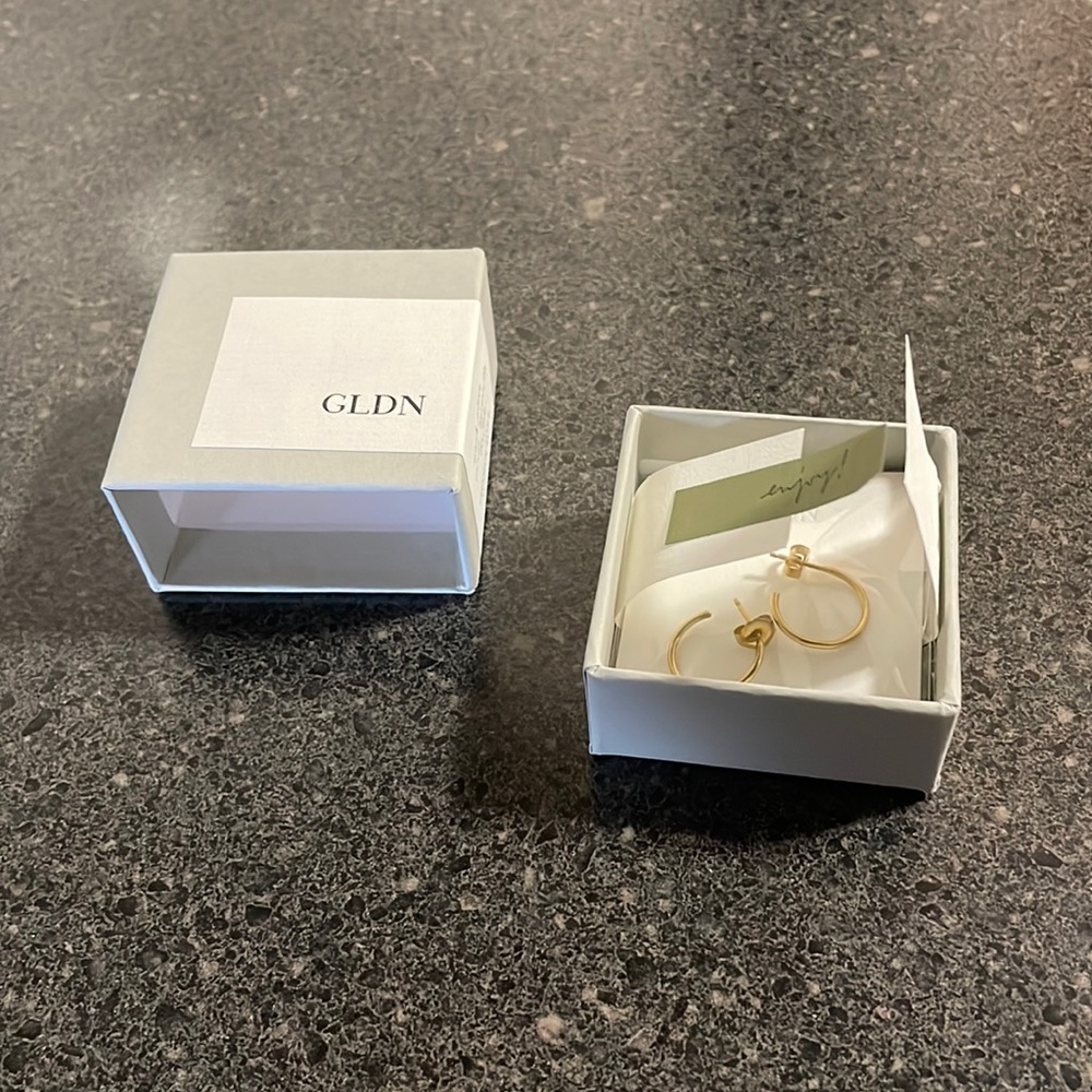GLDN: Bessie Hoops